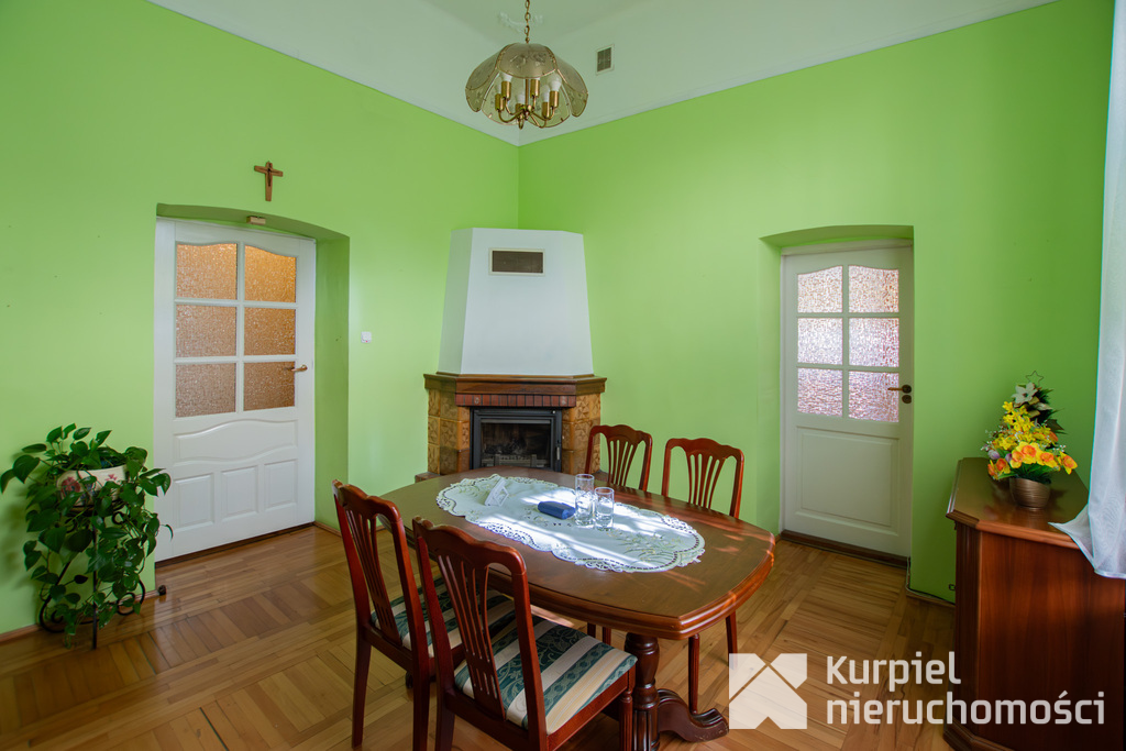 Klimatyczne mieszkanie w kamienicy w centrum