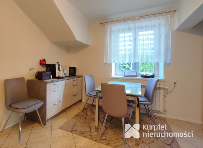 Dom z przestrzenią i klimatem /Trójczyce/