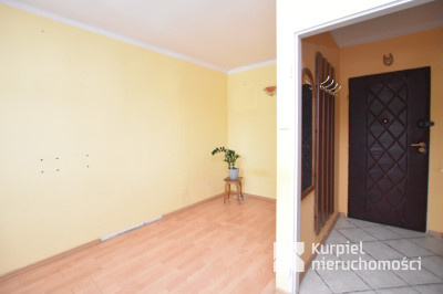 Przytulna kawalerka z balkonem parter Glazera