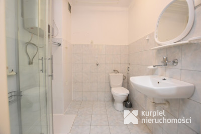 Przytulna kawalerka z balkonem parter Glazera