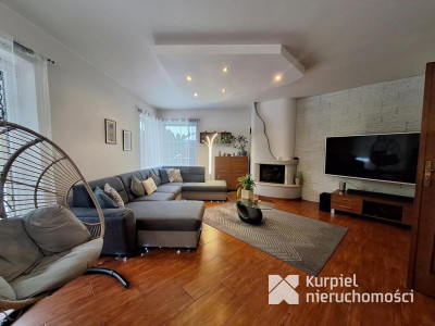 Zadbany, solidny dom na pięknej działce w Żurawicy