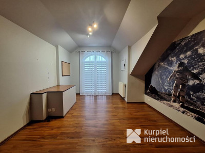 Zadbany, solidny dom na pięknej działce w Żurawicy