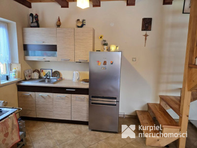 Murowany domek z działką 8 ar blisko zalewu