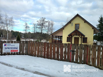 Murowany domek z działką 8 ar blisko zalewu