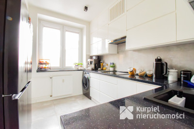 Nowoczesne M2 / klimatyzacja/ piwnica