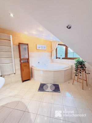 Wyjątkowy dom z basenem przy Zamku Krasiczyn