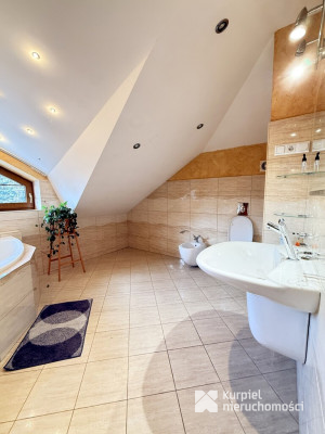 Wyjątkowy dom z basenem przy Zamku Krasiczyn