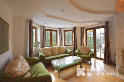 Wyjątkowy dom z basenem przy Zamku Krasiczyn