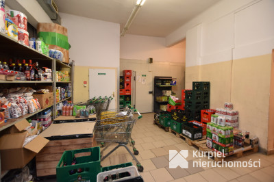 Obiekt komercyjny na sprzedaż