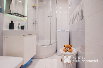 Mieszkanie na parterze po remoncie- os. Kopernika