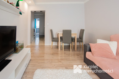 Mieszkanie na parterze po remoncie- os. Kopernika