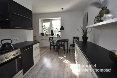 Komfortowy dom z tarasem i ogrodem