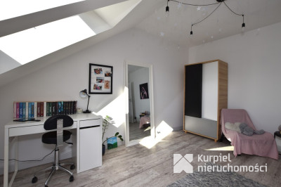 Komfortowy dom z tarasem i ogrodem