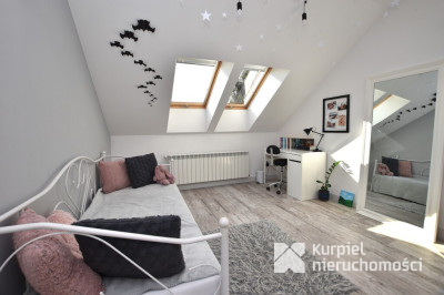 Komfortowy dom z tarasem i ogrodem