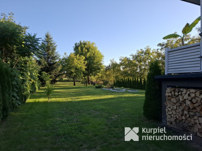 Komfortowy dom z tarasem i ogrodem