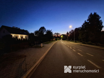 Komfortowy dom z tarasem i ogrodem