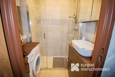 3 pokojowe mieszkanie po generalnym remoncie