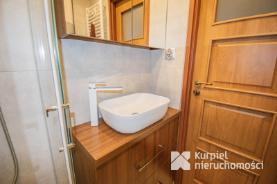 3 pokojowe mieszkanie po generalnym remoncie