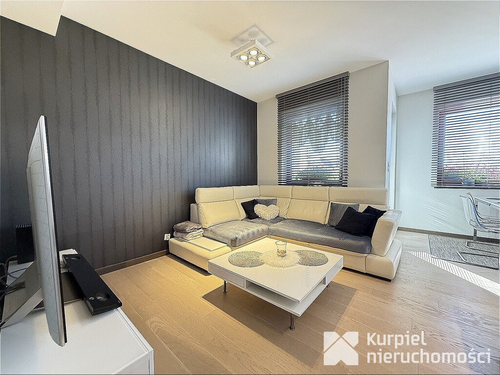 Wynajmę dwupoziome mieszkanie/Infiore/3 sypialnie