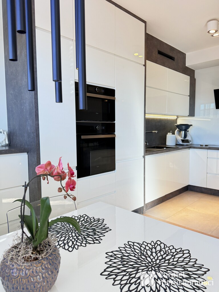 Wynajmę dwupoziome mieszkanie/Infiore/3 sypialnie