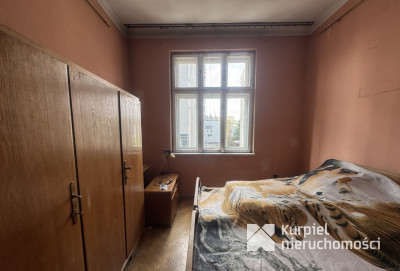 Przestronne mieszkanie w centrum Zasania