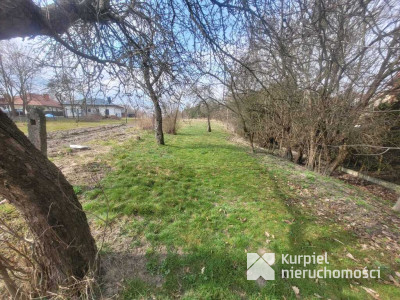 Drewniany klimatyczny dom w dogodnej lokalizacji