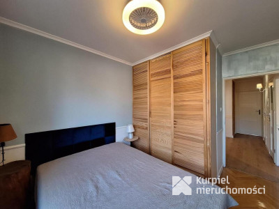 Mieszkanie os. Warneńczyka 2 piętro 3 pokoje