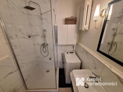 Mieszkanie os. Warneńczyka 2 piętro 3 pokoje