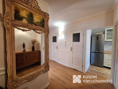 Mieszkanie os. Warneńczyka 2 piętro 3 pokoje