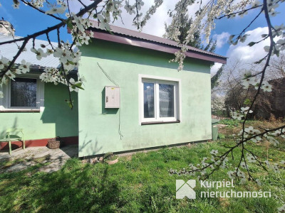 Niewielki domek w Hurku, możliwość rozbudowy
