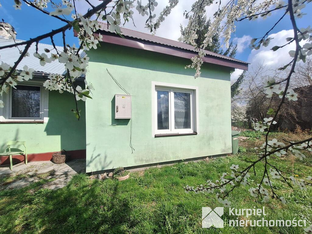 Niewielki domek w Hurku, możliwość rozbudowy