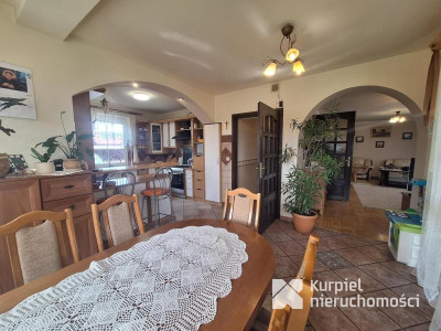 Dom w świetnej lokalizacji  - Ostrów - Murowanka