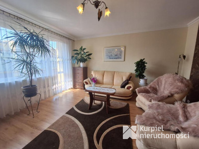 Mieszkanie 4 pokojowe II piętro/niskie opłaty