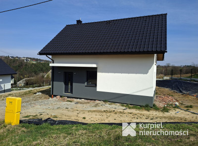 Nowy dom koło Zalewu Dobczyckiego