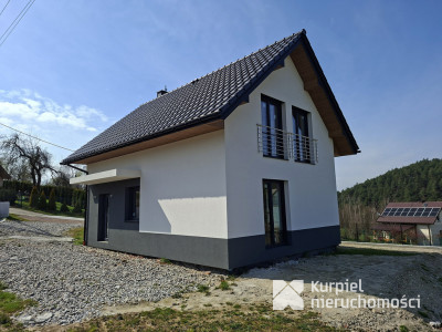 Nowy dom koło Zalewu Dobczyckiego