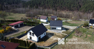 Nowy dom koło Zalewu Dobczyckiego