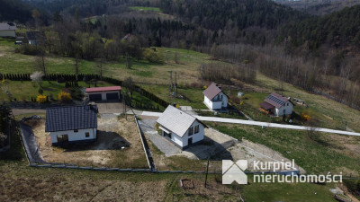 Nowy dom koło Zalewu Dobczyckiego