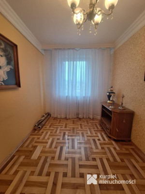 Czteropokojowe mieszkanie dla rodziny/os. Kmiecie