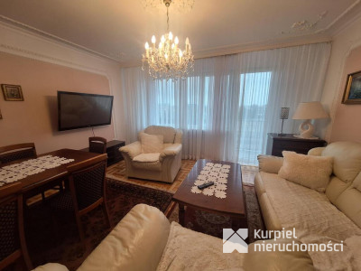 Czteropokojowe mieszkanie dla rodziny/os. Kmiecie