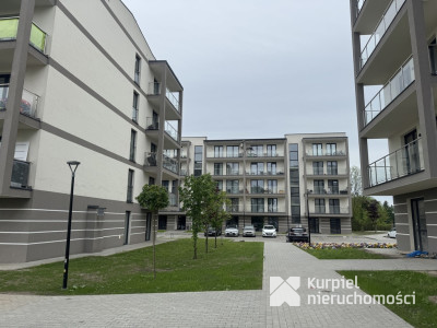 Małe mieszkanie z tarasem gotowe do zamieszkania