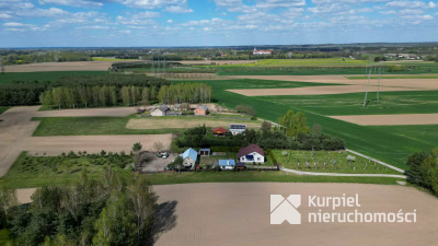 Dom z dużą działką  – 52 ary ciszy