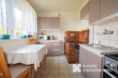 Dom z dużą działką  – 52 ary ciszy