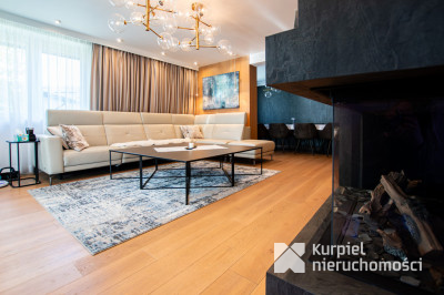 Nowoczesny dom premium z basenem na działce 20 ar