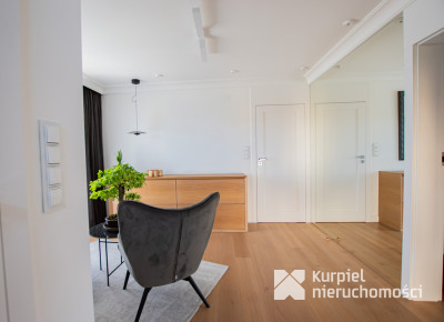 Nowoczesny dom premium z basenem na działce 20 ar