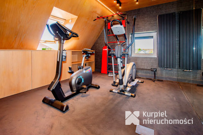 Nowoczesny dom premium z basenem na działce 20 ar