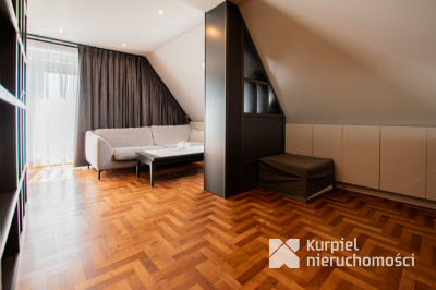 Nowoczesny dom premium z basenem na działce 20 ar