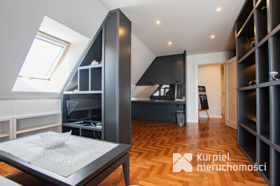 Nowoczesny dom premium z basenem na działce 20 ar