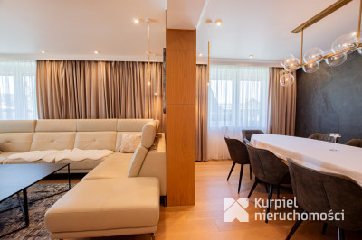 Nowoczesny dom premium z basenem na działce 20 ar