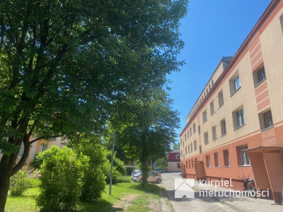 Mieszkanie parter 3 pokoje z balkonem Słowackiego