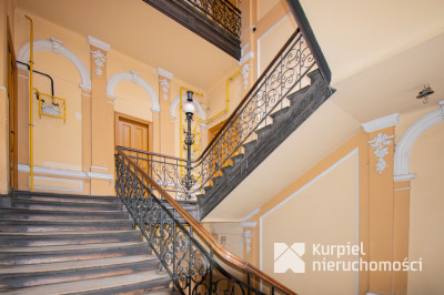 PRESTIŻOWE MIESZKANIE W ZABYTKOWEJ KAMIENICY